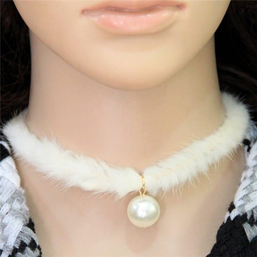 Pearl Pendant Artificial Mink Hair Short Fashion Necklace - White