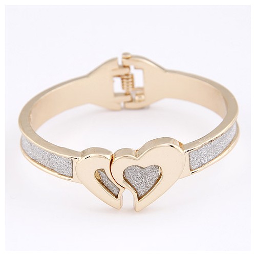 Twin Hearts Dull Polish Bangle - Golden