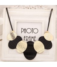 Black and Golden Metallic Oval-shaped Disks Fashion Necklace
