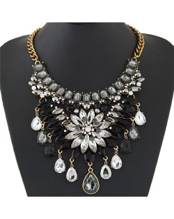 Shining Gems Mingled Floral and Waterdrops Statement Fashion Necklace - Black