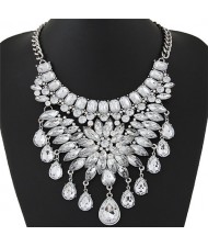 Shining Gems Mingled Floral and Waterdrops Statement Fashion Necklace - Transparent