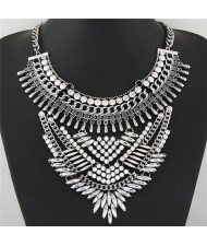 Rhinestone Inlaid Luxurious Floral and Leaves Complex Design Short Fashion Necklace - Silver
