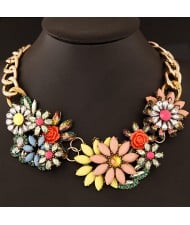 Luxurious Gems Mingled Wealthy Flowers Pendants Thick Golden Chain Costume Necklace - Yellow and Pink