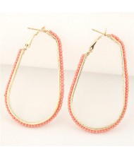 Mini Beads Rimmed Golden Waterdrop Shape Fashion Ear Clips - Pink