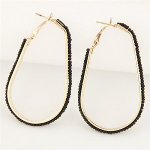 Mini Beads Rimmed Golden Waterdrop Shape Fashion Ear Clips - Black