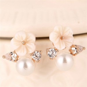 Vivid Seashell Flower with Pearl and Cubic Zirconia Embellished Design Copper Fashion Ear Studs - Rose Gold