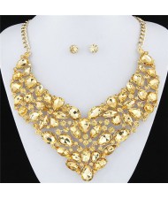 Glitering Assorted Gems Combined Luxurious Style Alloy Statement Fashion Necklace and Earrings Set - Golden
