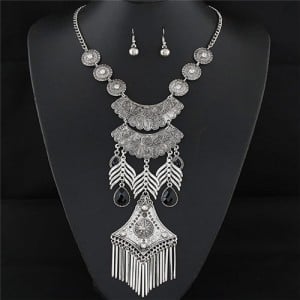 Vintage Style Floral Arches Fish Bones and Tassel Pendants Statement Fashion Necklace - Black