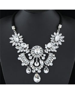 Resin Gems Mingled Flowers Cluster with Gem Waterdrops Design Costume Fashion Necklace - Transparent