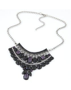 Resin Gems Mingled Fan-shaped Flower Theme Pendant Costume Fashion Necklace - Black