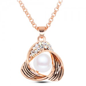 Pearl Centered Revolving Triangle Pendant Alloy Fashion Necklace - Golden
