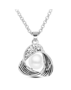 Pearl Centered Revolving Triangle Pendant Alloy Fashion Necklace - Silver