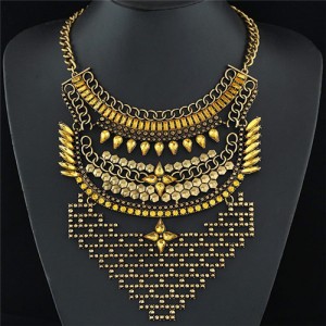 Rhinestone Array of Stars Statement Fashion Necklace - Golden