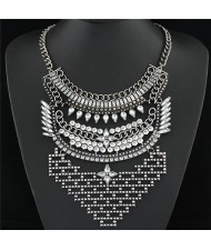 Rhinestone Array of Stars Statement Fashion Necklace - Silver