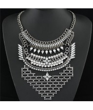 Rhinestone Array of Stars Statement Fashion Necklace - Silver