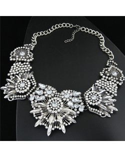 Luxurious Rhinestone Blooming Flowers Statement Fashion Necklace - Silver