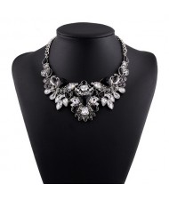 Luxurious Brightful Gems Inlaid Floral Design Silver Statement Fashion Necklace - Black