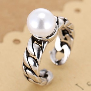 Pearl Inlaid Vintage Chain Style Open-end Fashion Ring