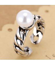 Pearl Inlaid Vintage Chain Style Open-end Fashion Ring