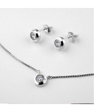 Austrian Rhinestone Inlaid Elegant Round Pendant 18K Platinum Necklace and Earrings Set