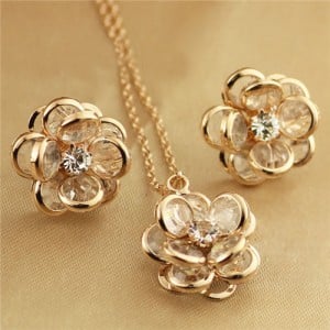 Vivid Dimensional Flower Design Rose Gold Necklace and Earrings Set