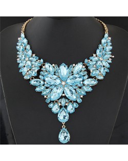 Resplendent Ice Crystal Flower Design Statement Fashion Necklace - Blue