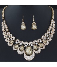Shining Waterdrops Fashion Collar Necklace and Earrings Set - Champagne
