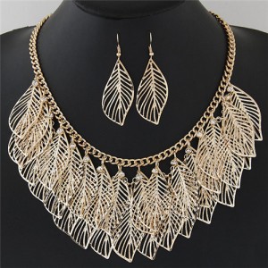 Exquisite Hollow Leaves Design Short Fashion Necklace and Earrings Set - Golden