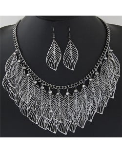 Exquisite Hollow Leaves Design Short Fashion Necklace and Earrings Set - Gun Black