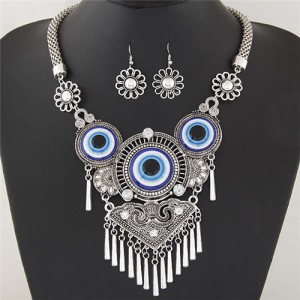 Vintage Eye Balls Theme Floral Pattern with Tassel Design Fashion Necklace and Earrings Set - Silver
