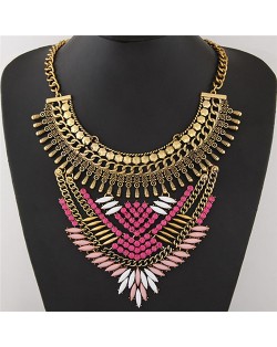 Shining Rhinestone Embellished Pinky Leaves Short Statement Fashion Necklace - Golden