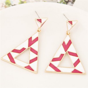 Doodle Fashion Dangling Triangle Design Ear Studs - Rose