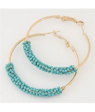 Mini Beads Decorated Golden Hoop Fashion Ear Clips - Blue