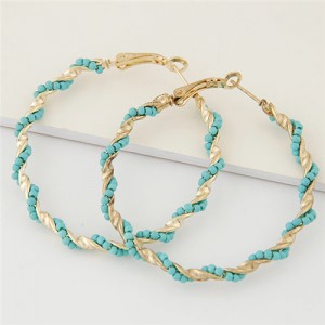 Mini Beads Decorated Spiral Shape Fashion Hoop Earrings - Blue