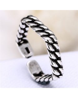 Vintage Chain Style Pentagon Shape Fashion Ring