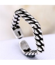 Vintage Chain Style Pentagon Shape Fashion Ring