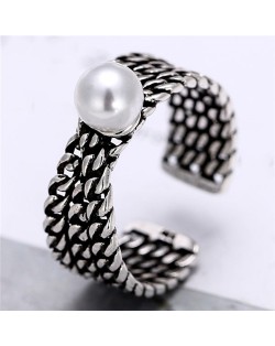 Pearl Inlaid Chain Style Vintage Silver Fashion Ring