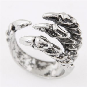 Vintage Dragon Claw Fashion Ring
