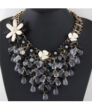 Sweet Resin Gems Waterdrops with Turquoise Flowers Decorated Short Fashion Necklace - Black