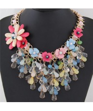 Sweet Resin Gems Waterdrops with Turquoise Flowers Decorated Short Fashion Necklace - Multicolor