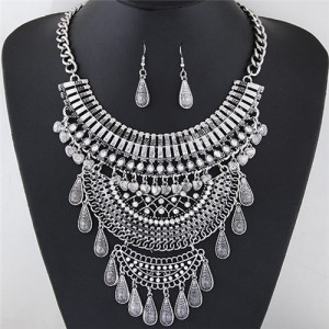 Vintage Style Multi-layer Hollow Arches Design Statement Fashion Necklace and Earrings Set - Silver