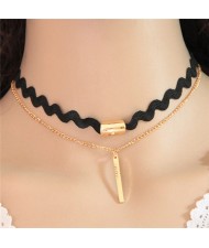 Dual Layers Rope and Golden Stick Pendant Chain Design Fashion Necklace