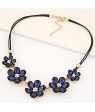 Korean Fashion Glass Flowers Wax Rope Fashion Necklace - Blue