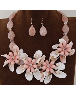 Seashell and Stone Flower Theme Dimensional Fashion Necklace and Earrings Set - Pink
