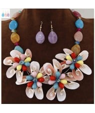 Seashell and Stone Flower Theme Dimensional Fashion Necklace and Earrings Set - Multicolor