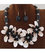 Seashell and Stone Flower Theme Dimensional Fashion Necklace and Earrings Set - Black