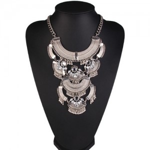 Rhinestone Floral Pattern Vintage Arches Design Alloy Costume Necklace - Silver