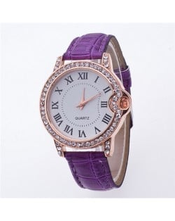 Luxurious Rhinestone Rimmed Roman Character Crocodile Skin Texture Wristband Fashion Watch - Purple