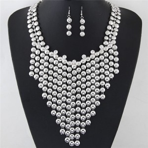 Rhinestone Embellished Alloy Studs Cluster Design Fashion Necklace and Earrings Set - Silver
