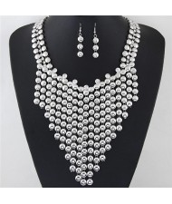 Rhinestone Embellished Alloy Studs Cluster Design Fashion Necklace and Earrings Set - Silver